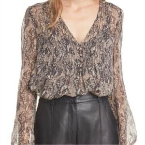 Veronica Beard Lowell 100% Silk Snakeskin Tan Shirt Button Down Blouse Size 0